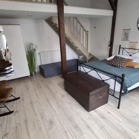 Attic Room Ełk Buitenkant foto